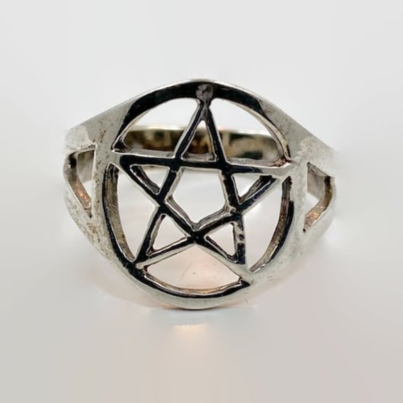 Star Ring, Sterling Silver, Vintage Ring, Size 7 - Picture 2 of 5